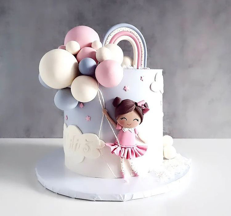 Arcore, le decorazioni per torte di Art Cakes volano in tutta Europa -  MBNews